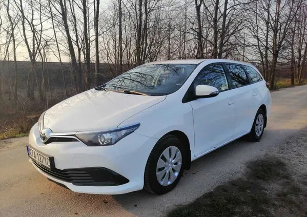 toyota auris małopolskie Toyota Auris cena 40000 przebieg: 214000, rok produkcji 2018 z Kosów Lacki